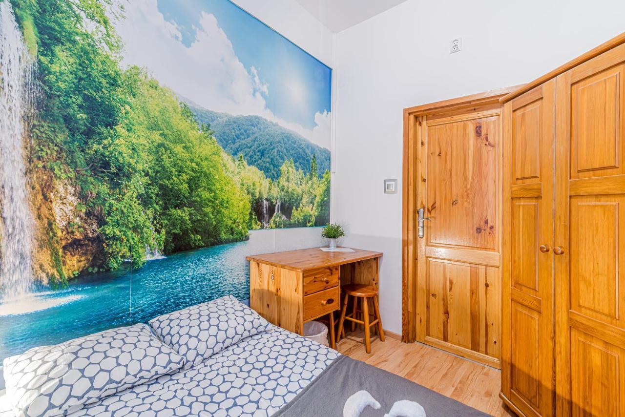 Room Near The Center Гданьск Экстерьер фото